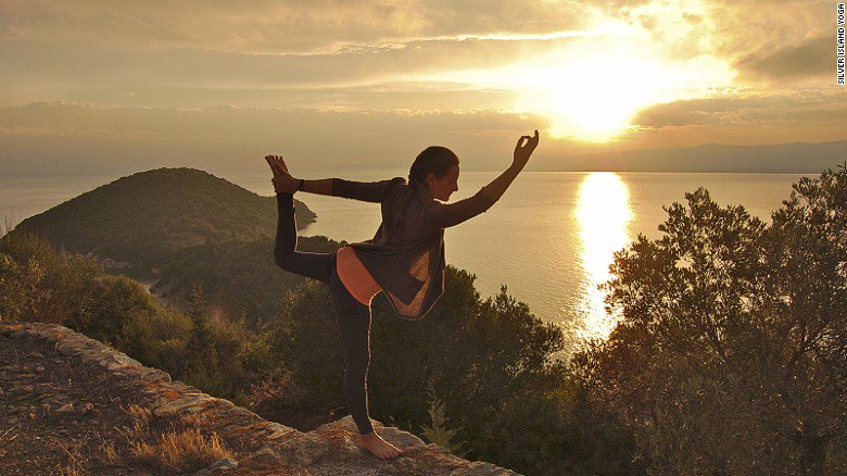 emily_CNN's tweet photo. Sexier, richer, funnier: 19 ways travel can change your life @CNNTravel https://t.co/PxyZDVYOEQ https://t.co/Gby1rK2B41