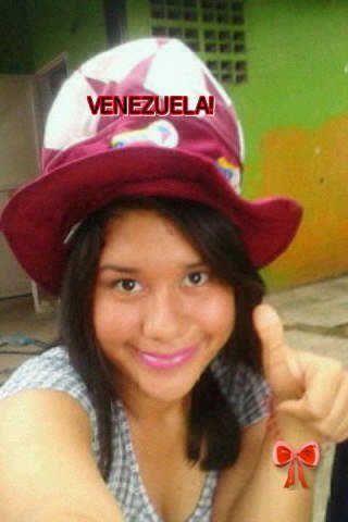 13marilove's tweet photo. VENEZUELA GRANDE!!!!
viviras y venceraz por la unidad!! https://t.co/GlWlMG3P0o