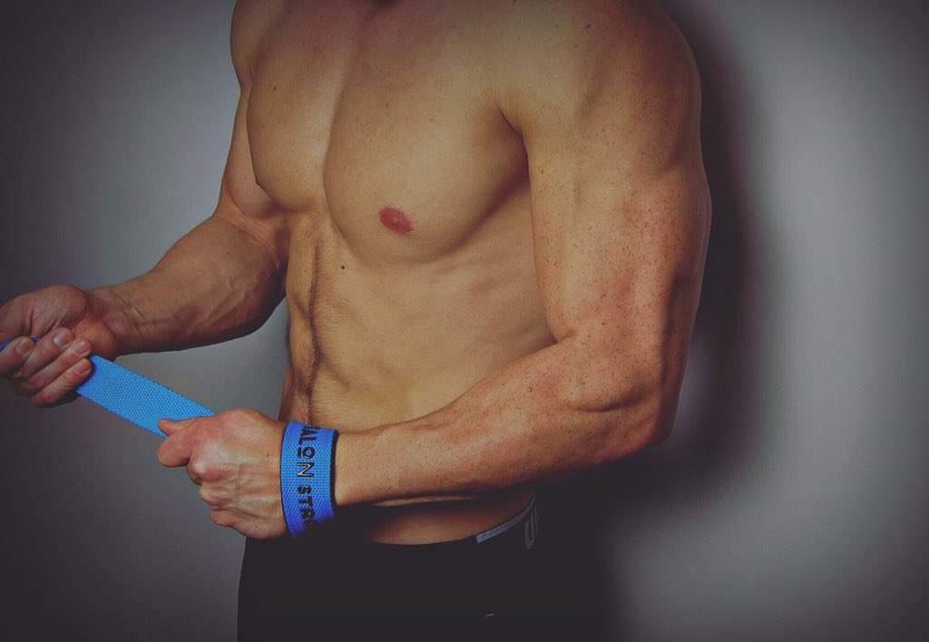 talonstrong's tweet photo. Express yourself with our premium padded lifting straps! https://t.co/CEzo50o3nw #fitfam #fitness #love https://t.co/rP2zmbDw4c