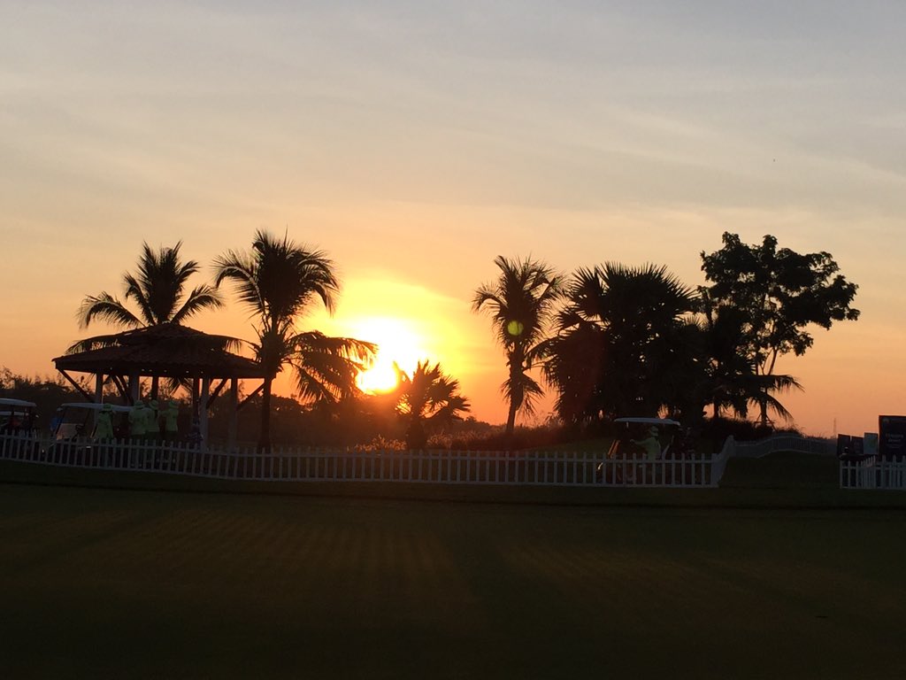 GolfRahman's tweet photo. Beautiful morning,beautiful #AmataSpring @ThaiGolfChamps @asiantourgolf https://t.co/71BJy9mPdG