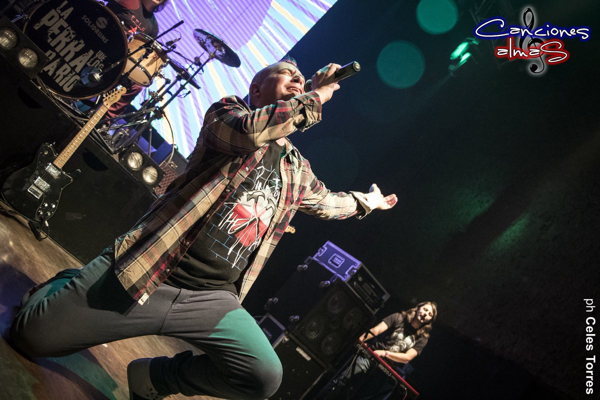 Canciones_Almas's tweet photo. Adelanto de @lpqlp_oficial en el @TeatroFlores ~ #LPQLPenFlores | PH @CeelesTorres | https://t.co/3zivJRu35R