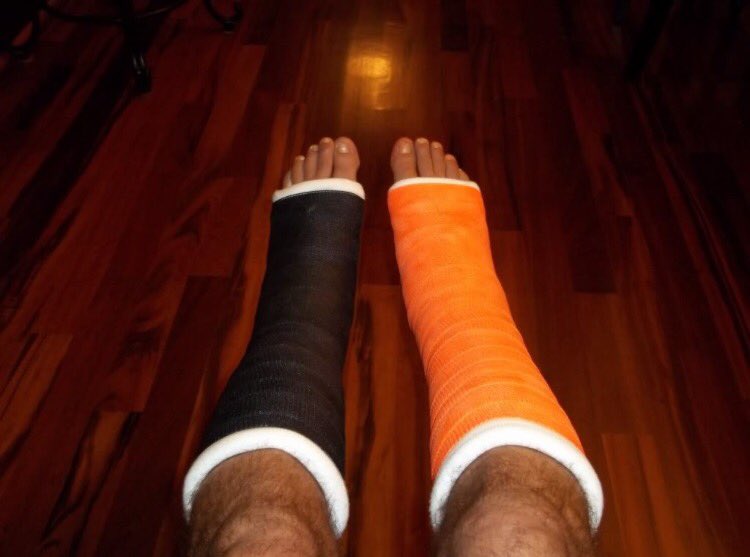 bellsworth_10's tweet image. Just got back from the hospital thanks to @KovalKevin 😂😂 #shiftteam