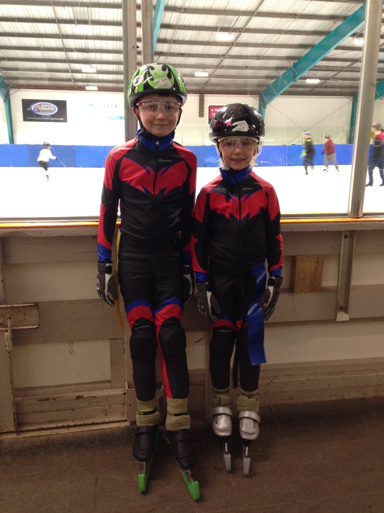 robmakowsky's tweet photo. New club skin suits!!  #SLSSC #SaskSpeedskating  @ApogeeSports @lucas_makowsky https://t.co/DbTKDKJjYk