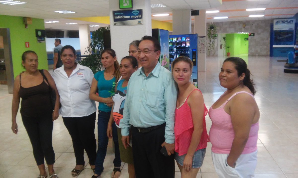 aramizuns19's tweet photo. Despedida de nuestro líder Nacional
#ColimaContigo16_22 https://t.co/dARm5gUpae