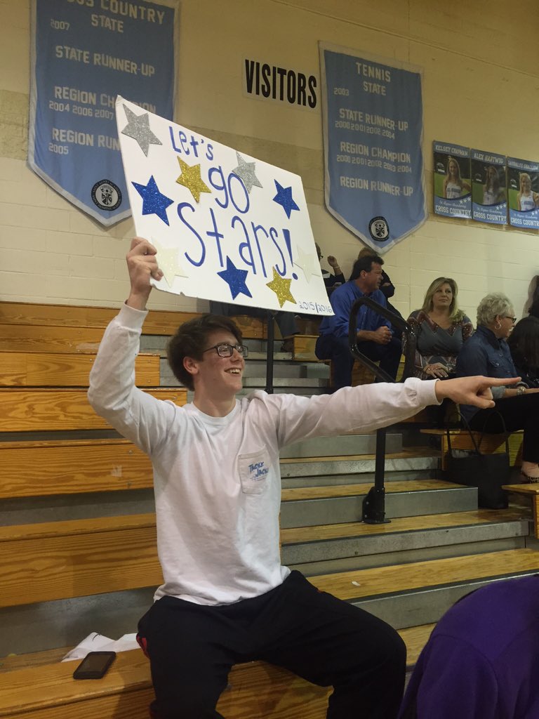 LassApproved's tweet photo. Got a student section brewin'! #Loud &amp; #Proud #KASAA https://t.co/31OC30NP6C
