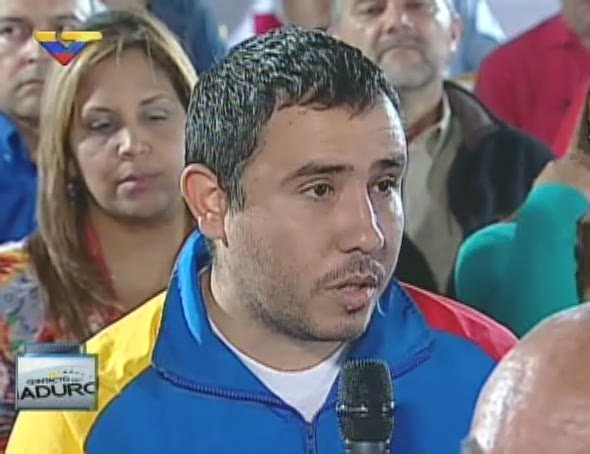 VTVcanal8's tweet photo. Pdte de VTV @LMarcanoVTV: durante la campaña electoral invitamos a Henry Ramos Allup a #VTV y no fue al canal https://t.co/ya3FcvKy6d