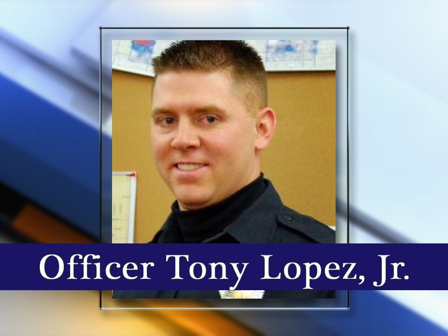 DenverChannel's tweet photo. We're happy to say Officer Lopez is out of a long surgery. He should survive https://t.co/UwWw1w7XZG #FederalOIS https://t.co/dfZ3uhGWzf