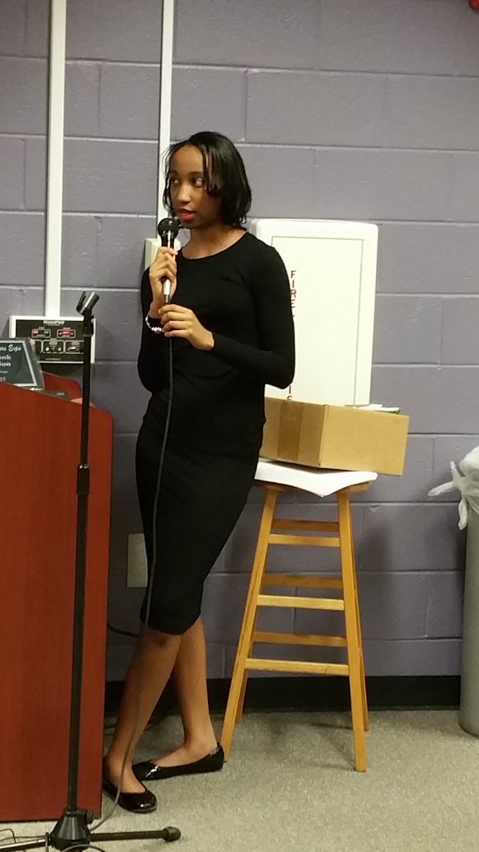 MADLearn's tweet photo. Nia Duke pitches Poetic Assertion for aspiring musicians. #BrookTank @PebblebrookHS1 @CobbSchools #CTEChat https://t.co/ZqUEqq64FX
