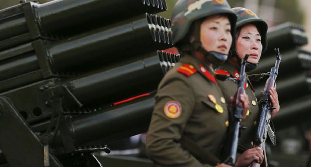 dailystarnews's tweet photo. US expands North Korea sanctions over arms trade
https://t.co/UT7d01HuD0 https://t.co/X2K5IWAd26