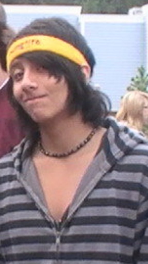 localpasta69's tweet image. #thatawkwardmoment #secondpuberty #Upgrade