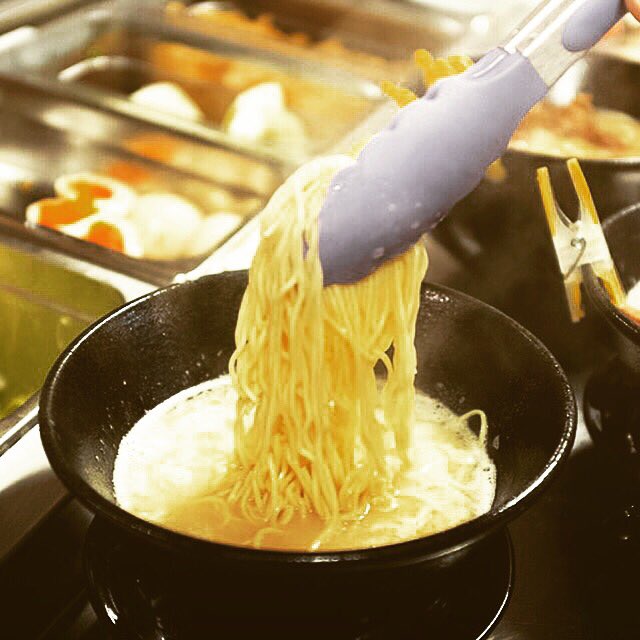 Fresh noodles w perfect elasticity. And FREE extra noodles on request! #mrramensan #ramen #noodles #melbourneramen