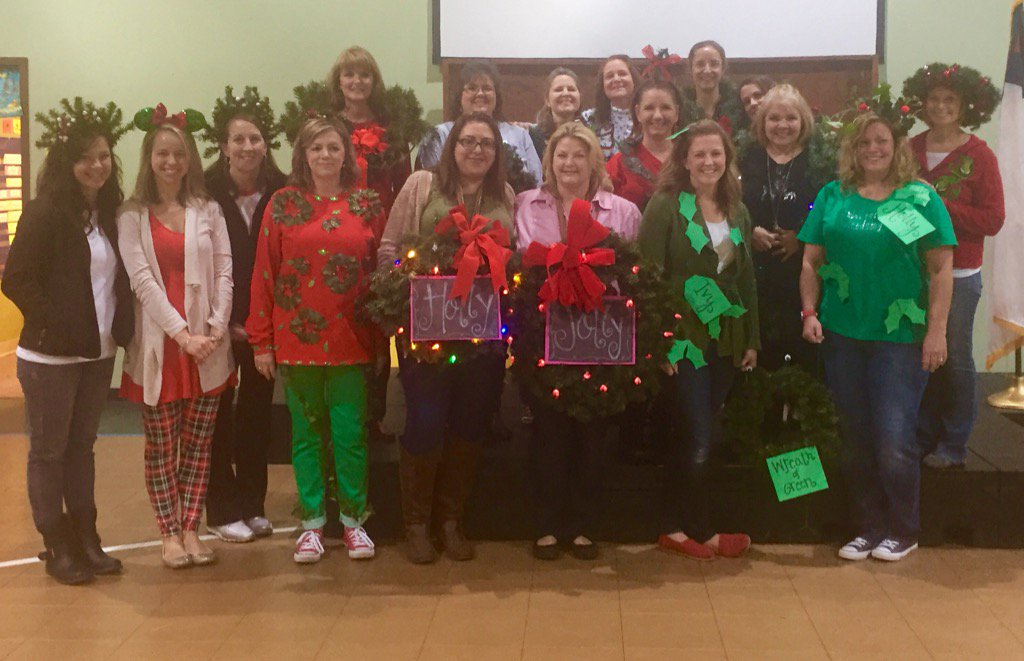 CfmlyAcademy's tweet photo. Celebration staff decked in holly, ivy and wreaths! #SmackDownday2 https://t.co/a4xiZF5e5L
