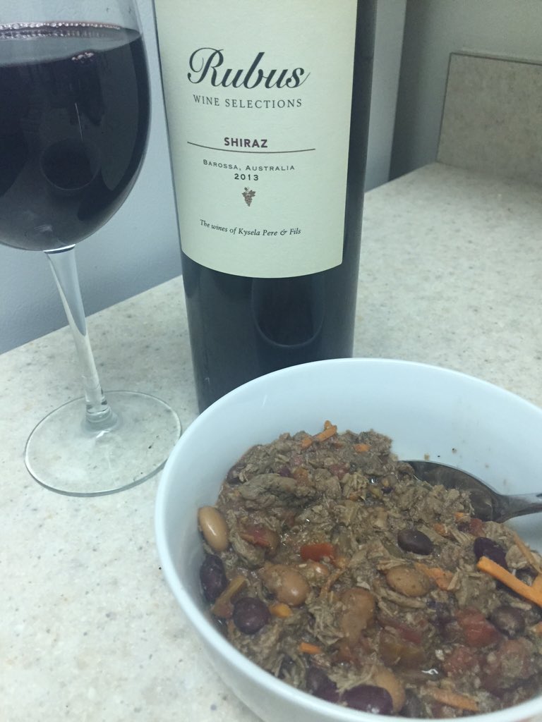 tastethevine's tweet photo. A3: I enjoyed my #shiraz with a bowl of chili tonight, and it was a great match! #WiningHourChat https://t.co/Xww2UANg19