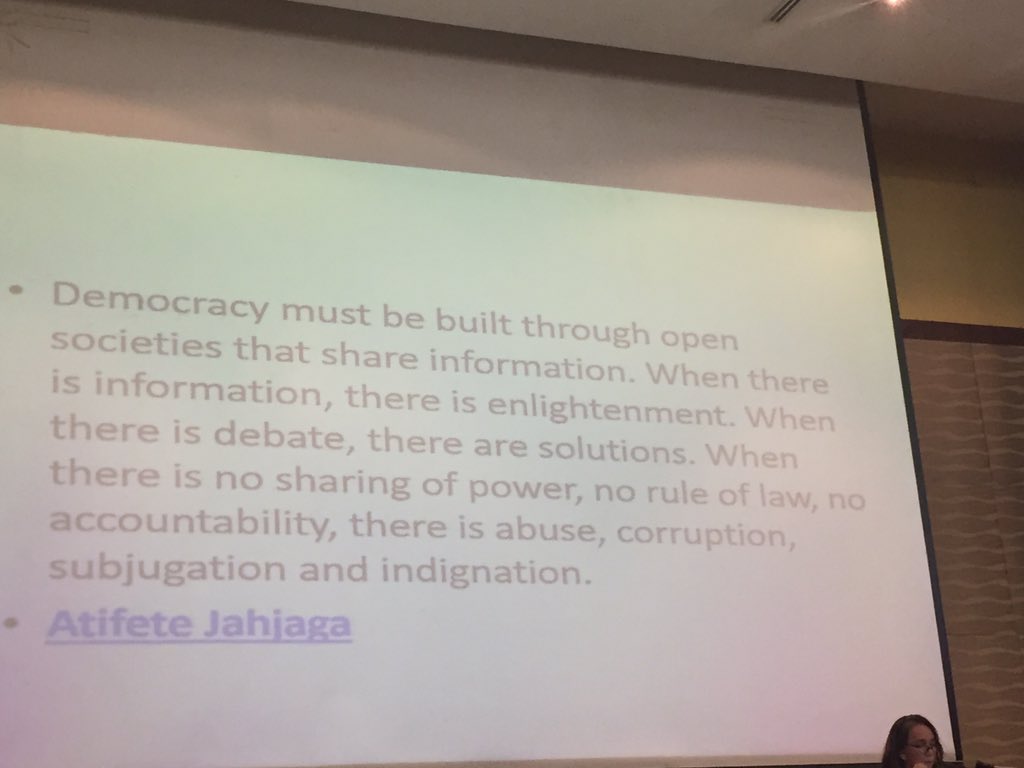 momblogger's tweet image. At the commission we have a mine of Data, all you need to do is mine- Mendoza #datasummitph #breakthechain