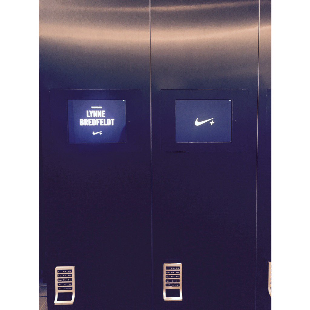 JLynnePR's tweet photo. locked and loaded, Nike style. @nike #betterforit #45grand https://t.co/pfEFEZveXb