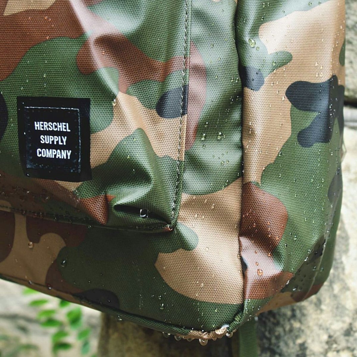 MotisAccess's tweet image. Weather any storm. ⚡⚡ @herschelsupply   #herschelsupply #herschel instagram.com/p/_DhIboyhyF/