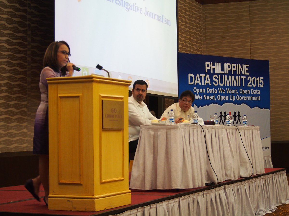 PCIJdotOrg's tweet image. LOOK: Philippine Data Summit 2015 at Crowne Plaza Manila Galleria in Quezon City #breakthechain #DataSummitPH