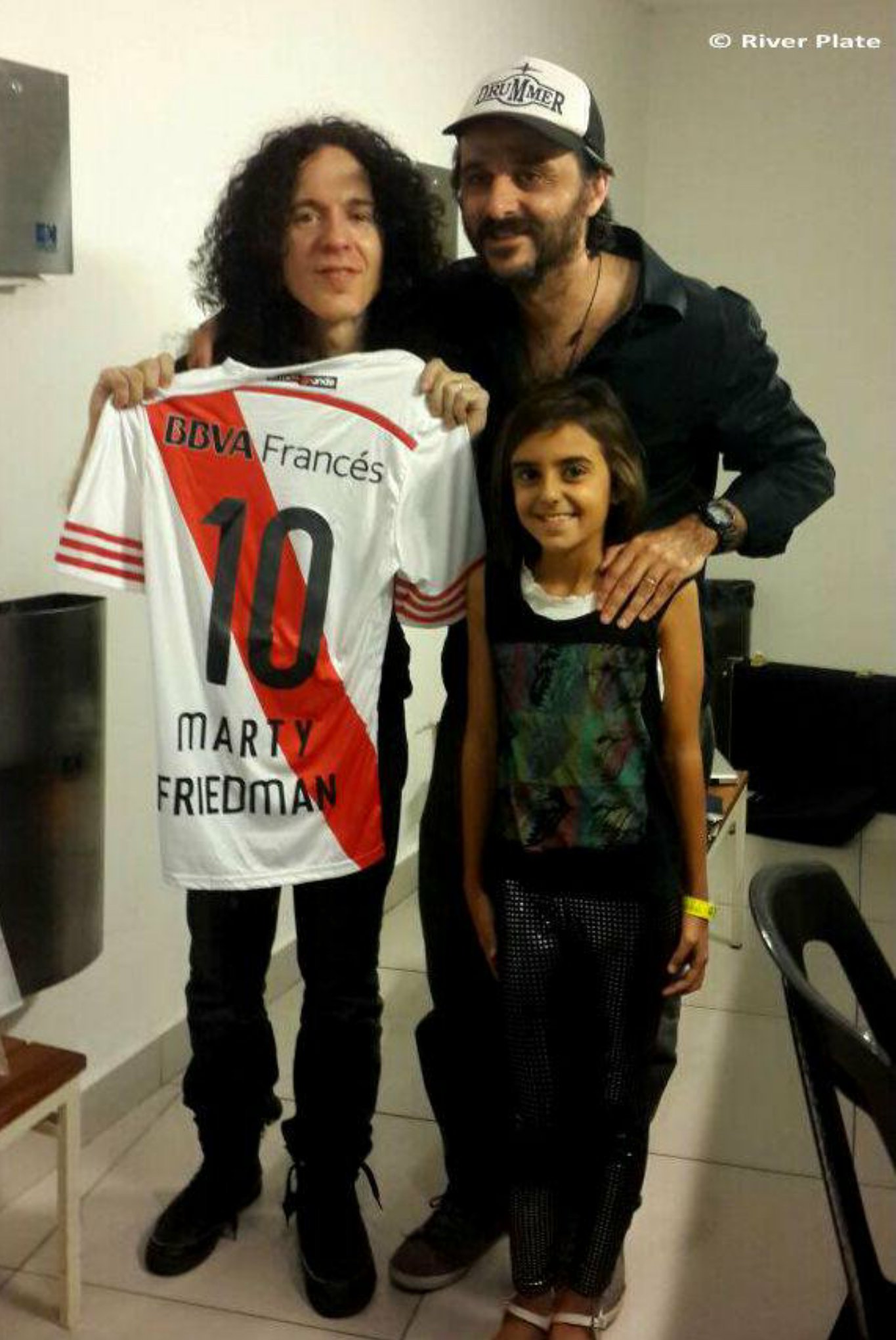 River,Japón, Diciembre, Marty....mucha coincidencia Happy Birthday Brou 53  