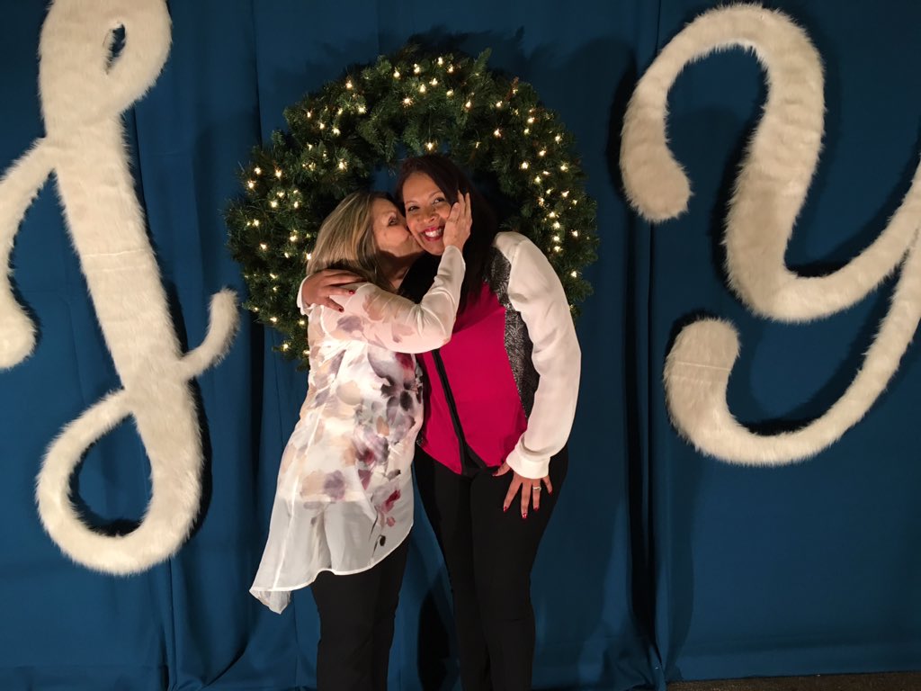 conniepage_'s tweet photo. #joy2015
Wonderful to share life with amazing woman like this. Love me some Ginger. ๐ https://t.co/5Dud5uSQnc