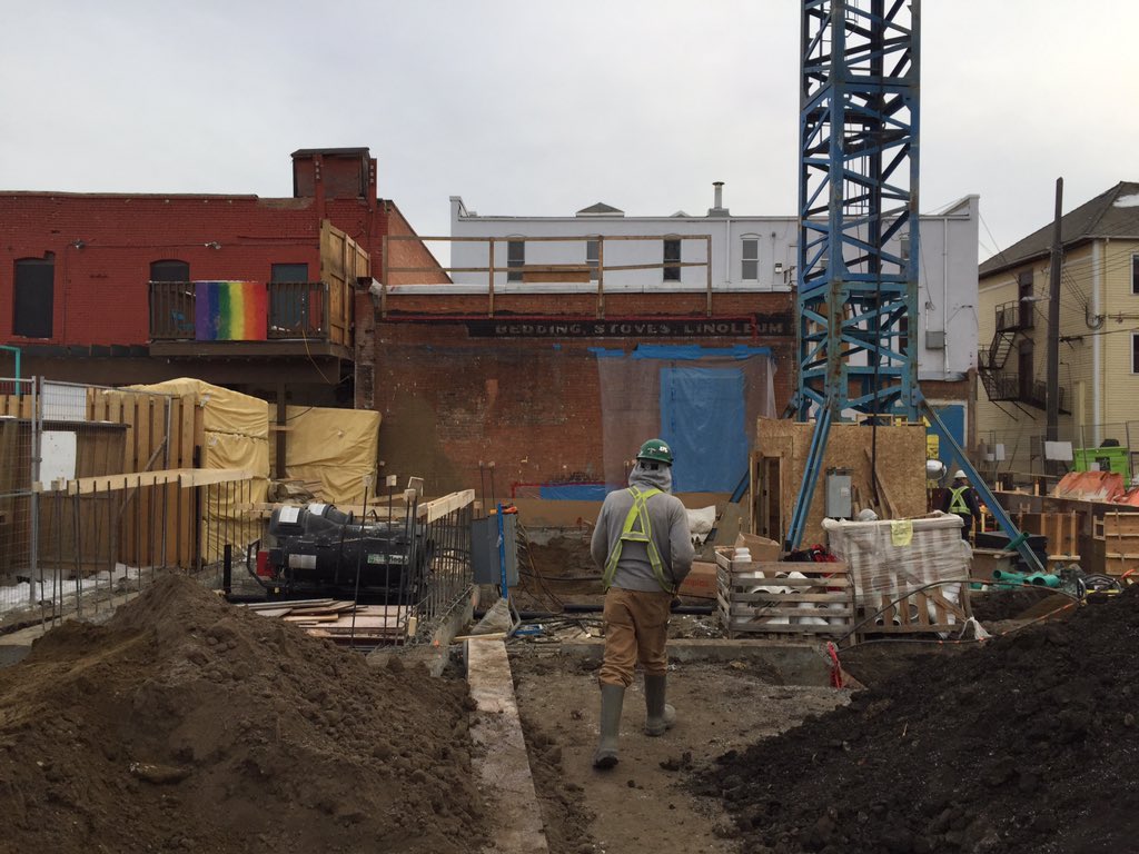 Beljandevt's tweet photo. Crawford Block - basement being formed and construction gearing up @oldstrathcona #yeg https://t.co/cq5uxvc32F