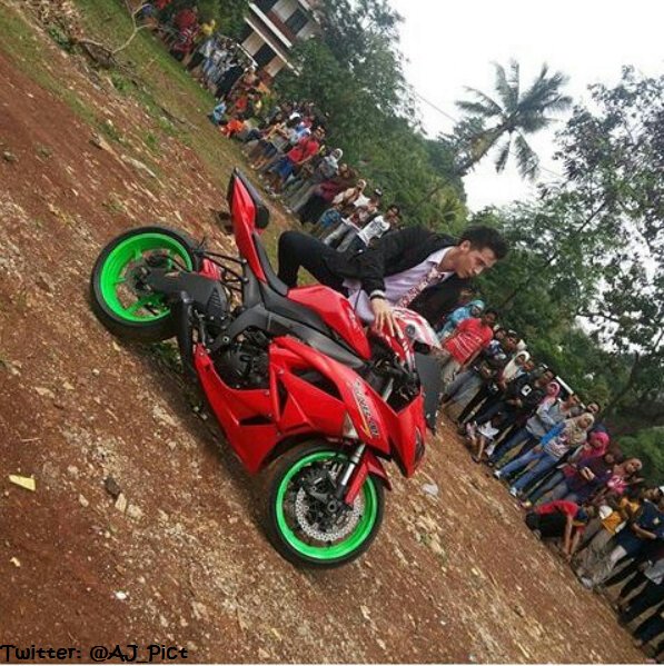 ArghaSadega03 tweet picture