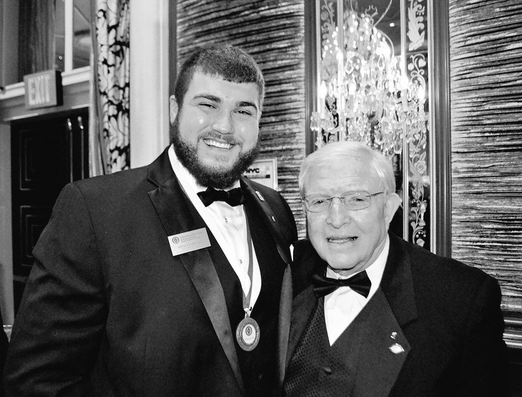 A couple of Baylor greats in NYC. <a href="/NFFNetwork/">National Football Foundation</a> #sicem
