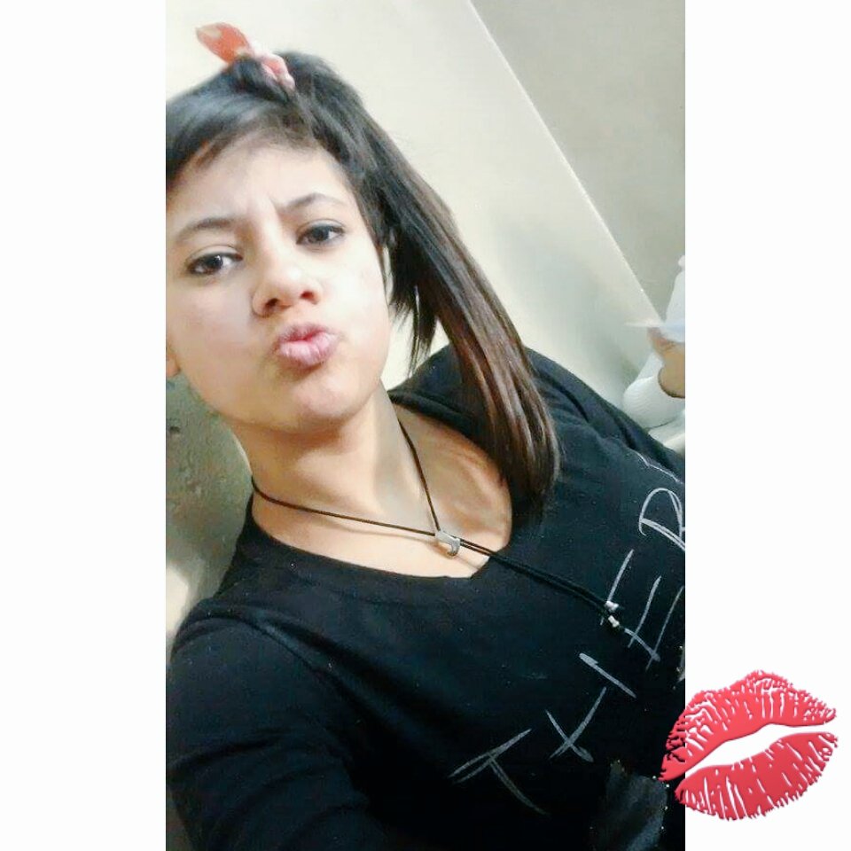 julaa201's tweet photo. Linda cara de orto 😘 #unaFea #fotoDeHaceUnasFechas https://t.co/SBCm1bTK7W