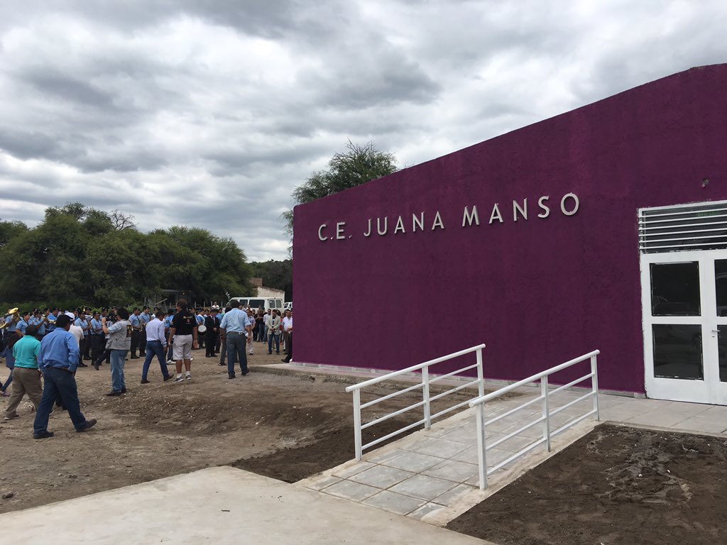 DelaSotaOk's tweet photo. Paraje Canteras Quilpo. Inauguramos 2 Escuelas Primarias, 1 IPET y 1 Jardín. Educación de calidad para todos! https://t.co/FJrOwfbDpu