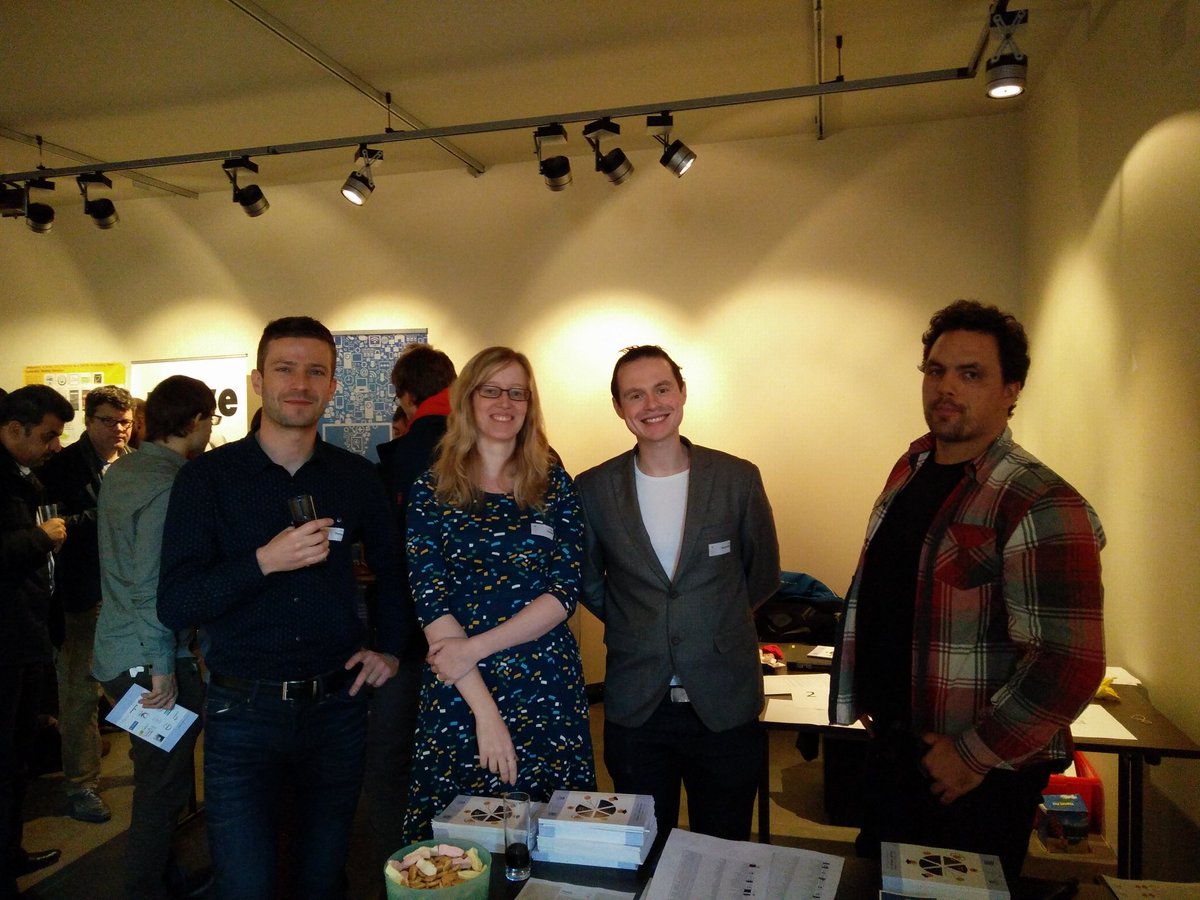 karelvdberghe's tweet photo. Het organisatieteam van #FEARS2015 heeft alles perfect onder controle :-) https://t.co/VDFtU5zQX7