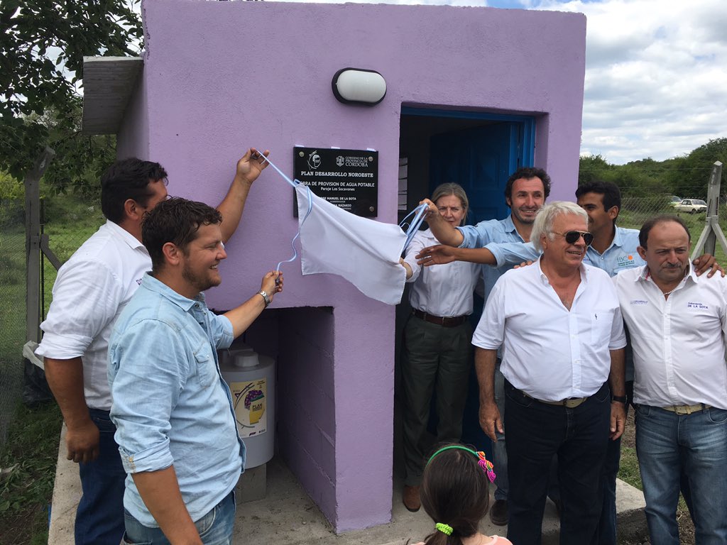 DelaSotaOk's tweet photo. Parajes Las Cales,La Toma y El Remanso. Pozo, Planta de Tratamiento y red de distribución de agua potable. https://t.co/t5NsoVpsZL