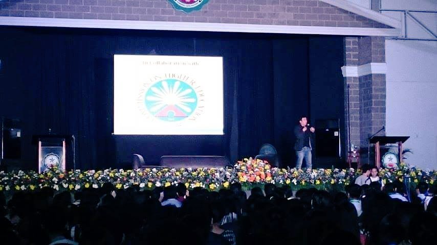 JFINEXdlsud's tweet photo. Mr. Dennis Layug is here to introduce the concept of "ASEAN Integration" to us :)
#DJSS2015
#dlsudjfinex https://t.co/E3GrJGtDlp