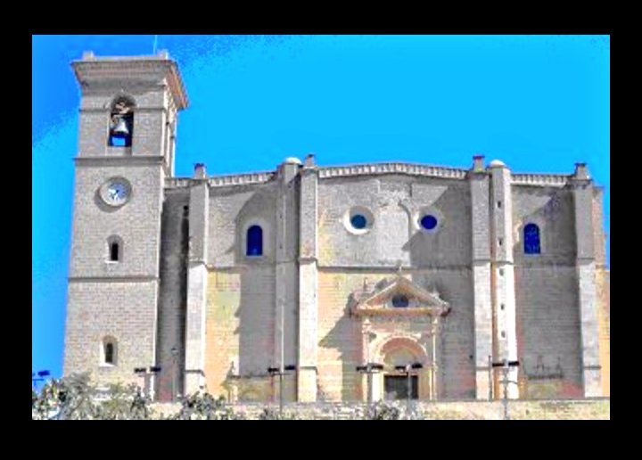 Celialopez__'s tweet photo. La Colegiata #Osuna #Patri1vdc https://t.co/Whw1jhBg3k