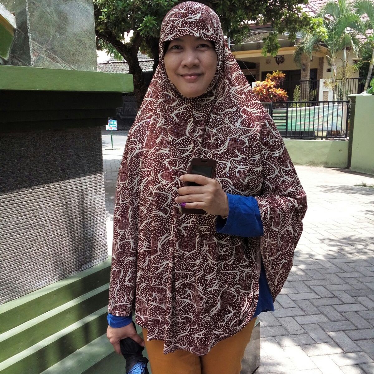 NYOBLOS....NYOBLOSSSS PILKADA !!!! SAYA KHAN WARGA YANG BAIK HEHEHE ....CCOOCCOOKKK...