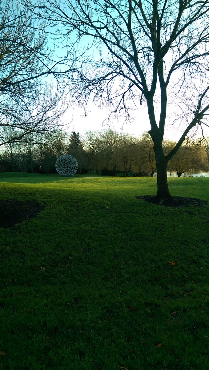 Good morning <a href="/UniOfSurrey/">University of Surrey</a> #awesomecampus #Surrey