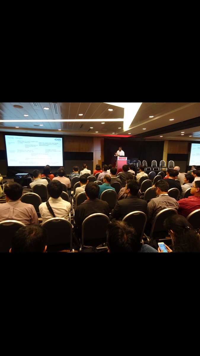 oa_labs's tweet photo. Packed house for @OA_Edington Lightning Talk at @strataconf on #DeepPlatform
@OA_Labs
#DataScience
#Innovation https://t.co/YNIN8DKgMC