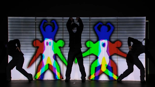 【ダンサー紹介】
プロジェクションマッピング✖︎ダンス
エンタメ集団「白A」がやばすぎる！！！

一度観たら、すごすぎて
何回も繰り返して再生してしまう。。。

gloove.jp/blog/dance_mov…