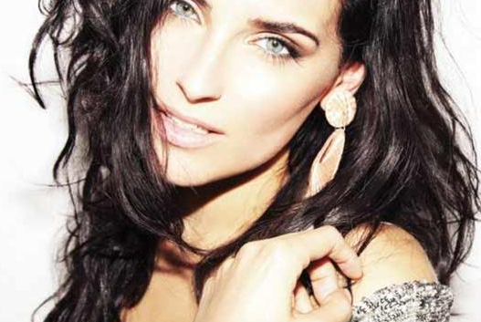BelezasExoticas's tweet photo. @NellyFurtado Tao Lindaaaaa! https://t.co/FPFpCemVFq