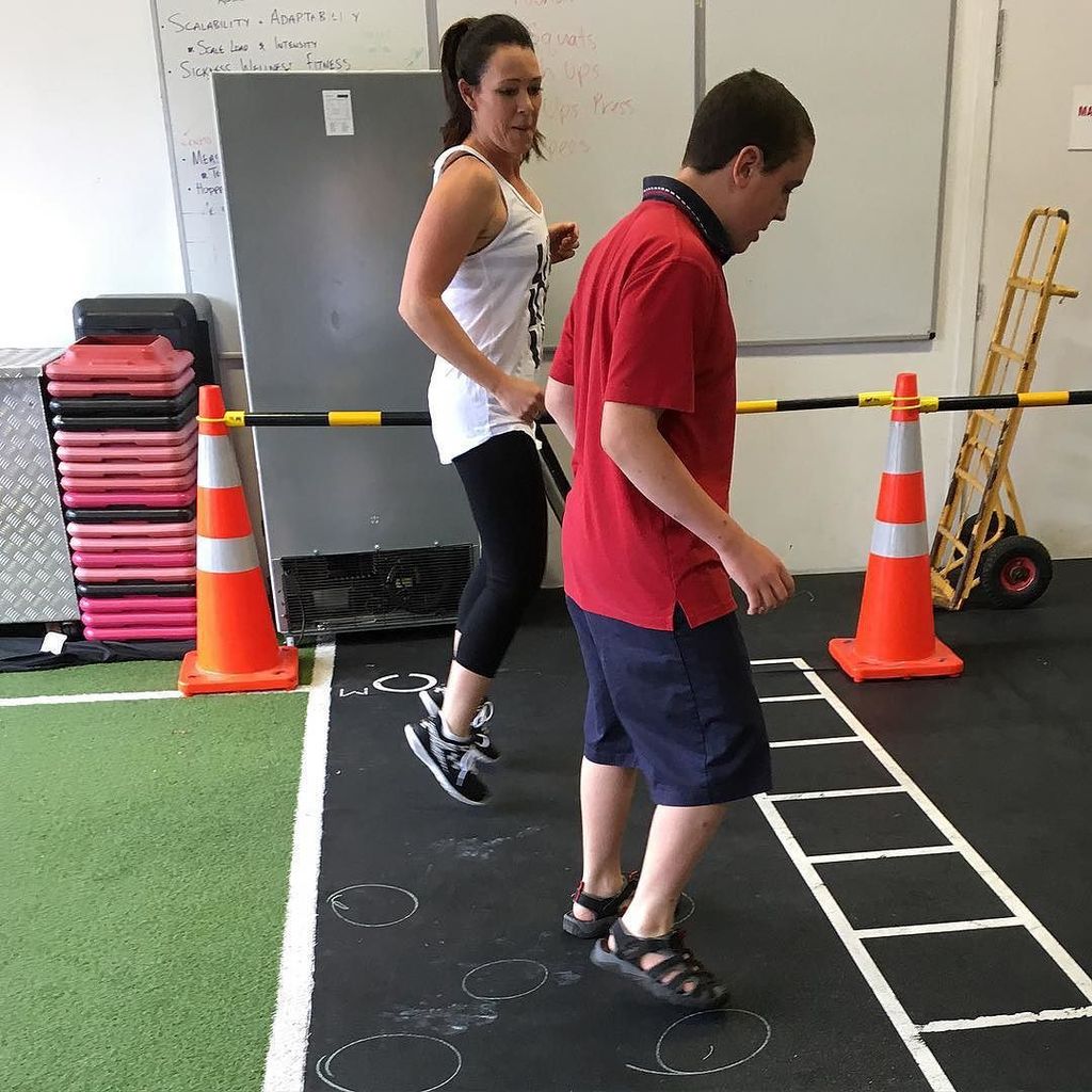 michaelhynard's tweet image. #dotdrill practice for this #adaptiveathlete #ableathlete at #CrossFitHPU @iamadaptive @cr… ift.tt/1R9lrL3