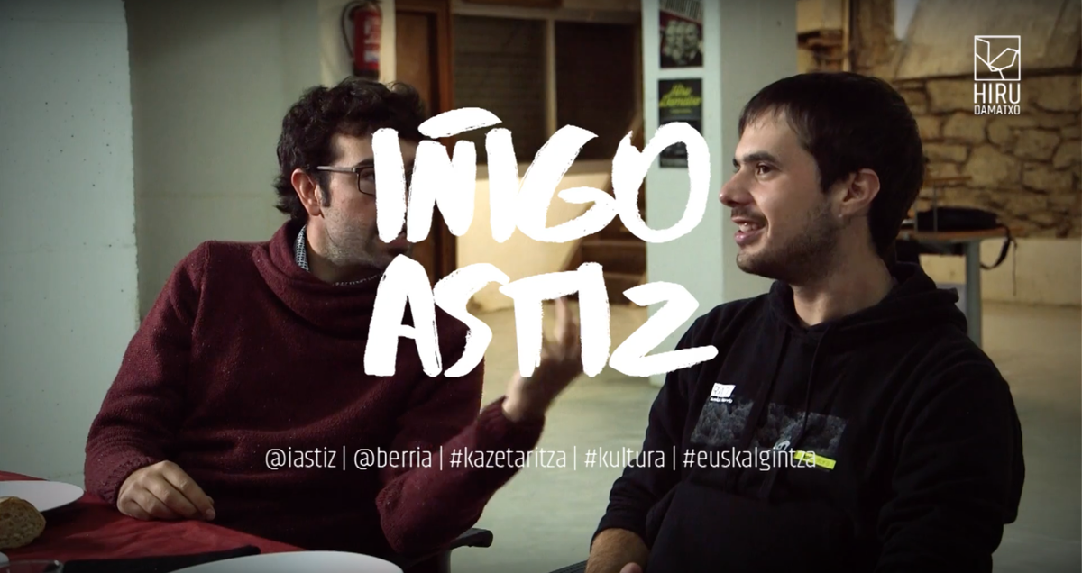 larretxea's tweet photo. Ba omen bizitzarik Durangotik kanpo. Iñigo Astiz @berria-ko kultur kazetaria #GureBazka-n: https://t.co/7w48YYqjtY https://t.co/ICfGfecMUG
