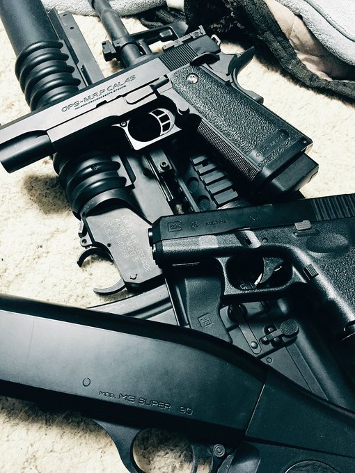 エアガンのtwitterイラスト検索結果 古い順