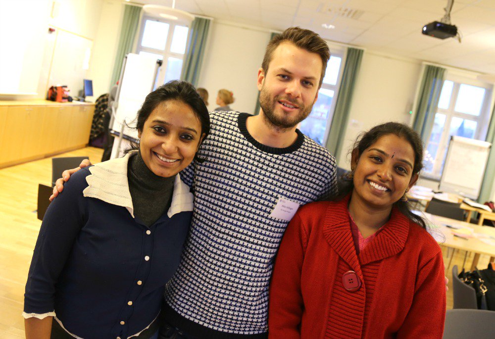 sidaspf's tweet image. Tanurina Datta, Niklas Hallhagen och Gayathri Samraj @Hungerprojektet #outcomemapping @sida #utvecklingssamarbete