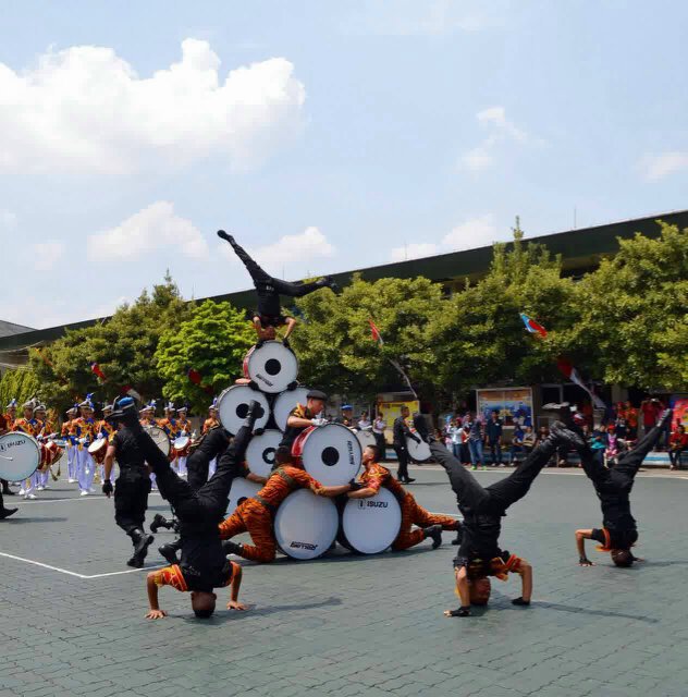 nata_arga's tweet photo. Cymbal Attraction https://t.co/TeCgJTyBz7