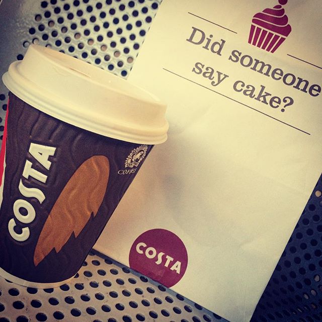 CostaChingford's tweet photo. Overload on #Christmas #Treats 😍 what's your favourite? #Costa #MerryChristmasToMe https://t.co/SRy0YSHcUk