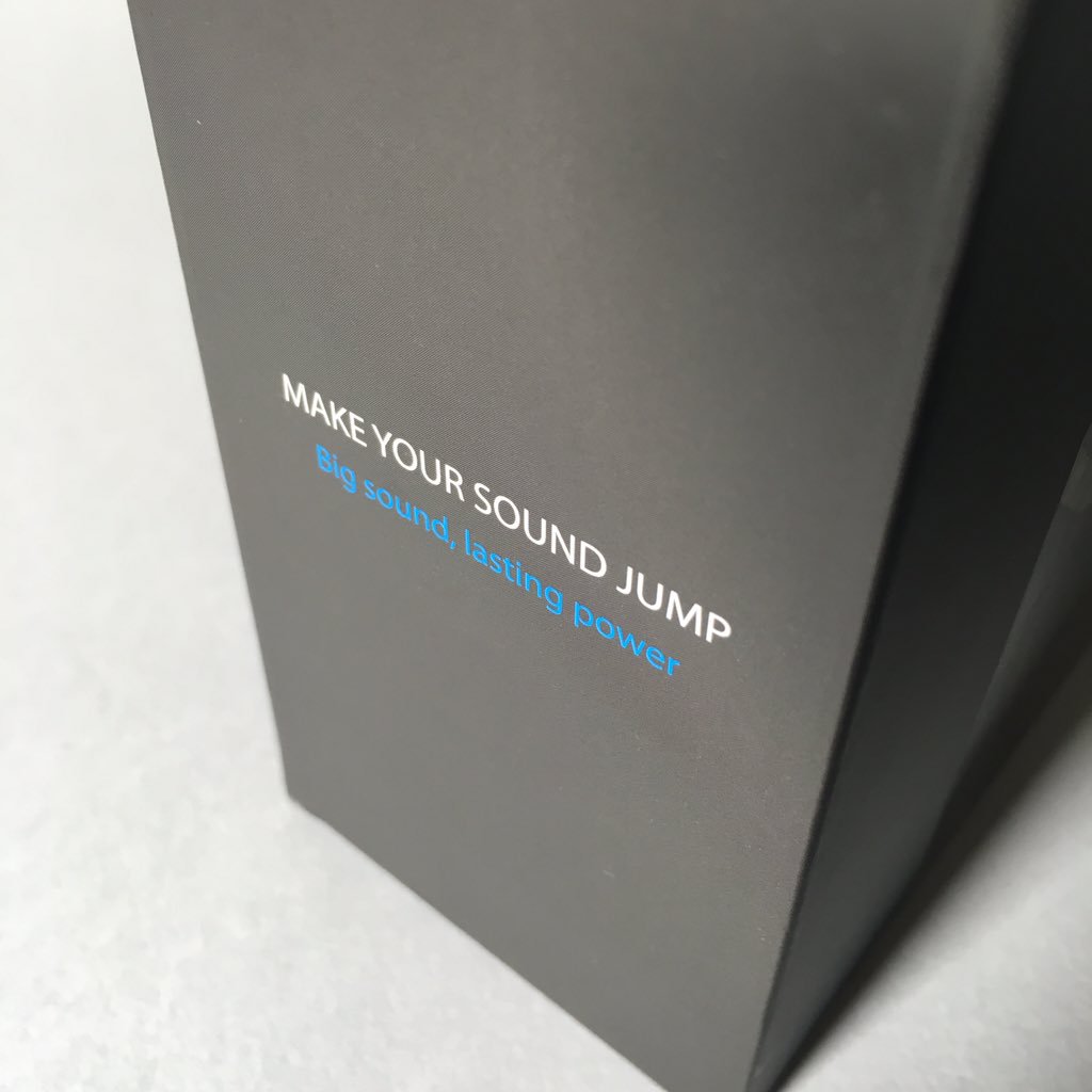 maqemore's tweet photo. Make your sound jump! Wireless Bluetooth speaker. Coming soon! #bigsound #lastingpower #tech #design #wireless https://t.co/O0caTJlSze
