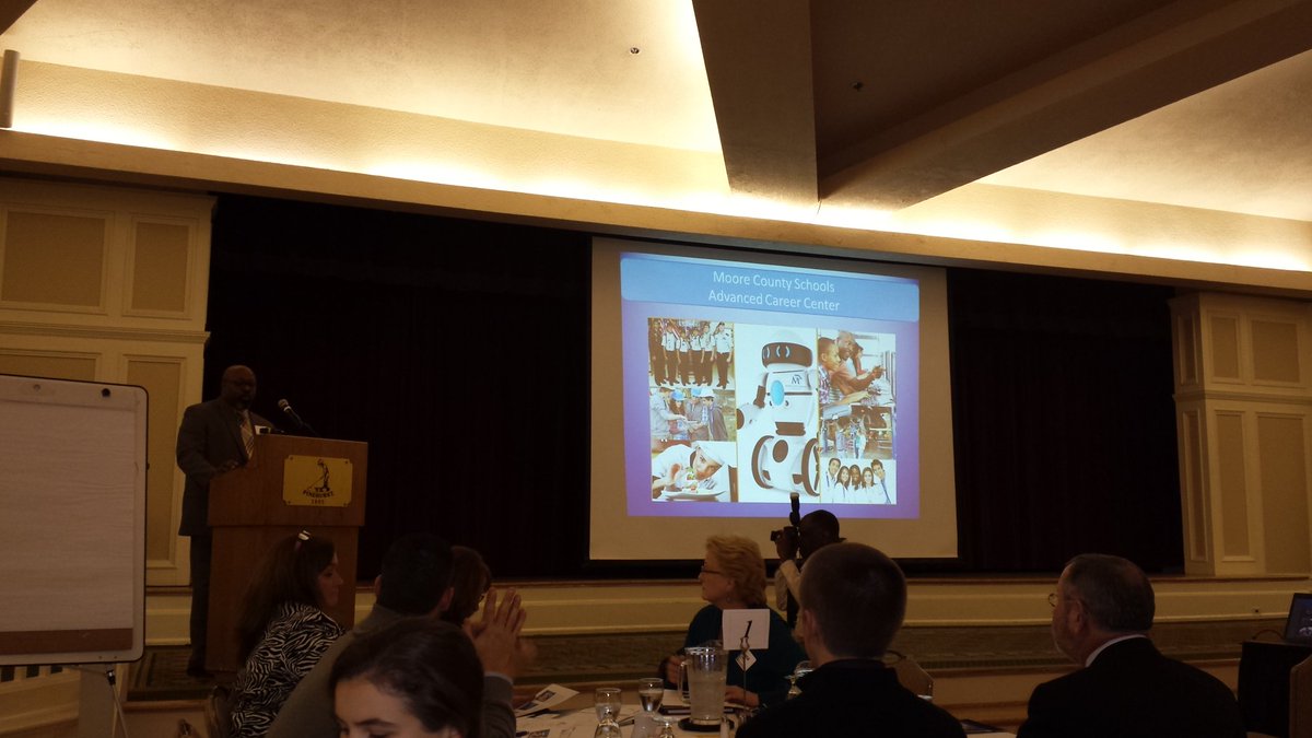MooreForward's tweet image. Dr. Porter kicks off meeting with businesses about the advanced career center in moore county @MooreSchools