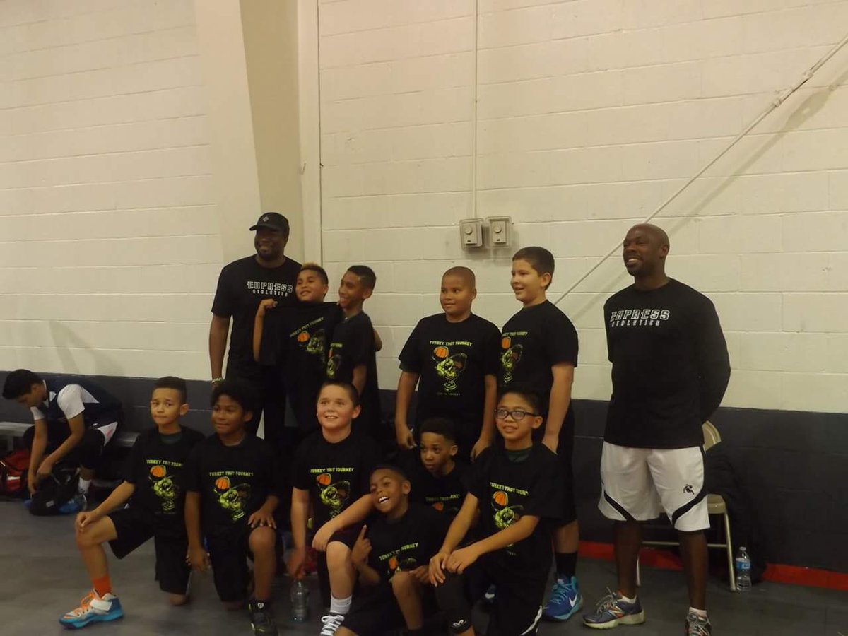 FFJBasketball's tweet image. 5th &amp;amp; 6th #champions #NextLevelBasketball #getbuckets #Elpaso #Hoopislife #Basketball #Hoopislife #Wesomeworkaz