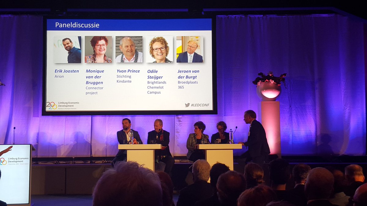 Goed om te zien! #Broedplaats365 en <a href="/SLIMhuis/">Maarten Roest</a> goed vertegewoordigd in het panel #LEDCONF #MKB in the driverseat!