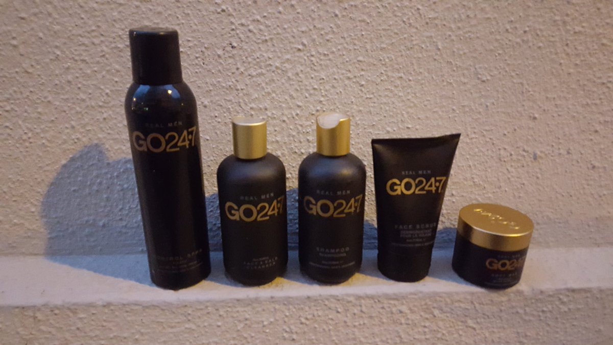 Muchas gracias a la línea masculina #GO247 <a href="/go247ES/">Go 247</a> <a href="/UniteHairES/">UniteHairES</a> por la confianza depositada en mí <a href="/GO247/">GO247</a> <a href="/Go247uk/">GO 247 UK</a>