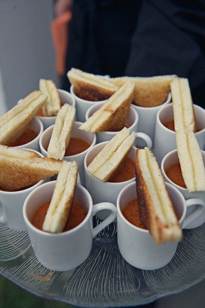 Wondering what to great guests with at your winter wedding, why cheese toasties and tomato soup !!! yummy