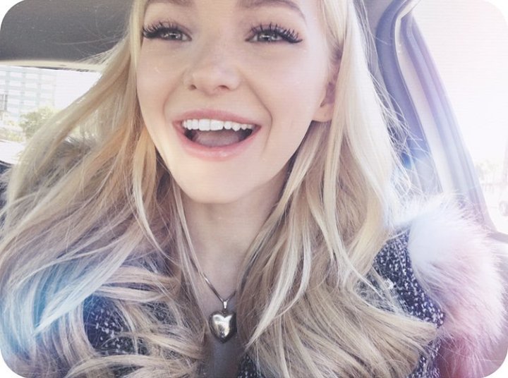 Dove Cameron Japan on Twitter: "【DoveのInstagramより】 なんだと思う ...